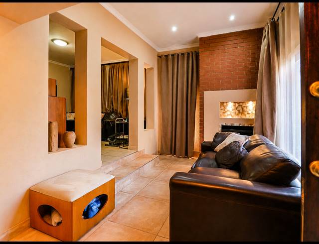 3 BEDROOM FREEHOLD FOR SALE IN BROOKLANDS LIFESTYLE ESTATE